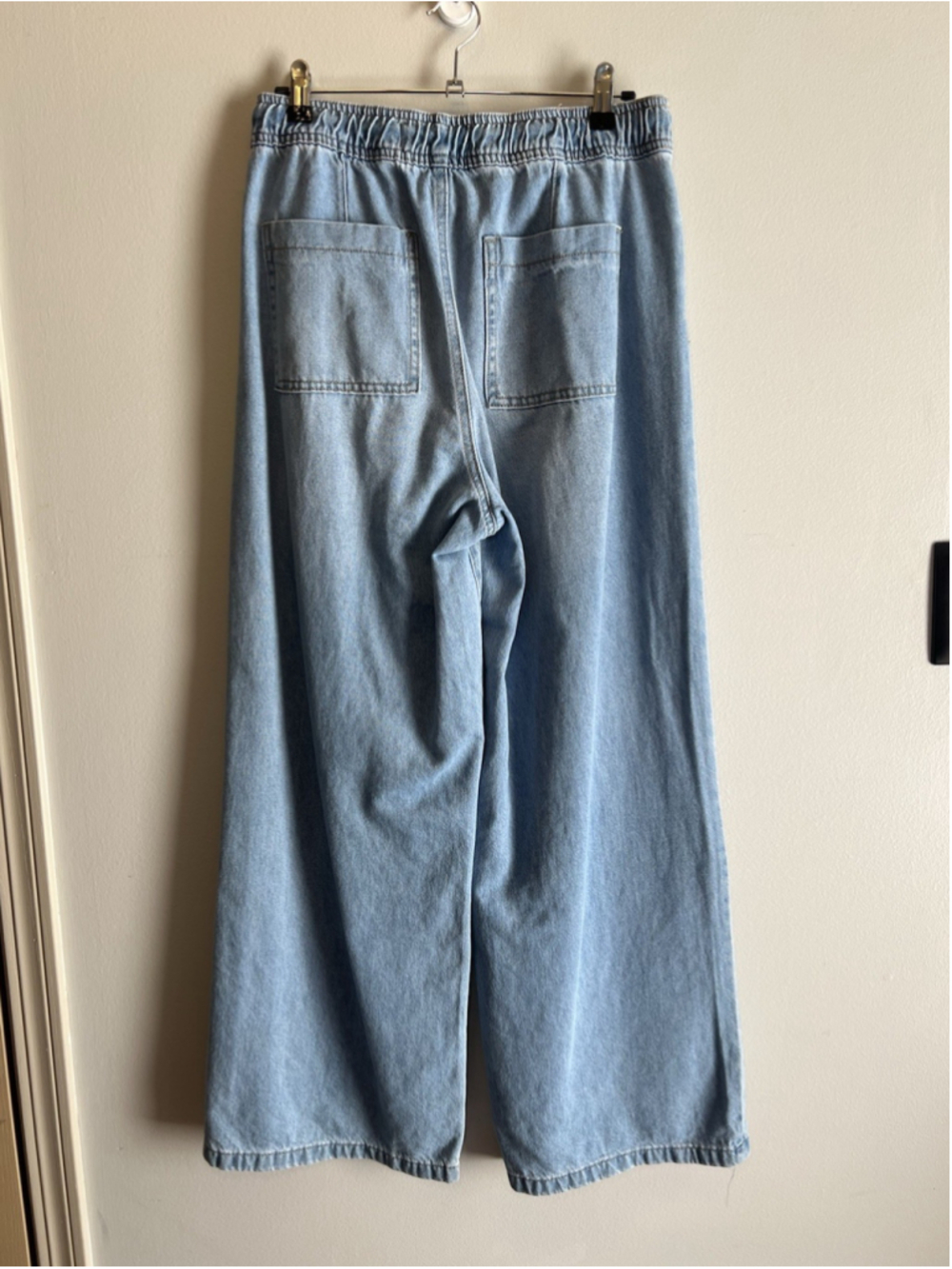 Flying Angel Women's Blue Light Wash Wide Leg High Rise Jeans Size 9/29 - Picture 6 of 16